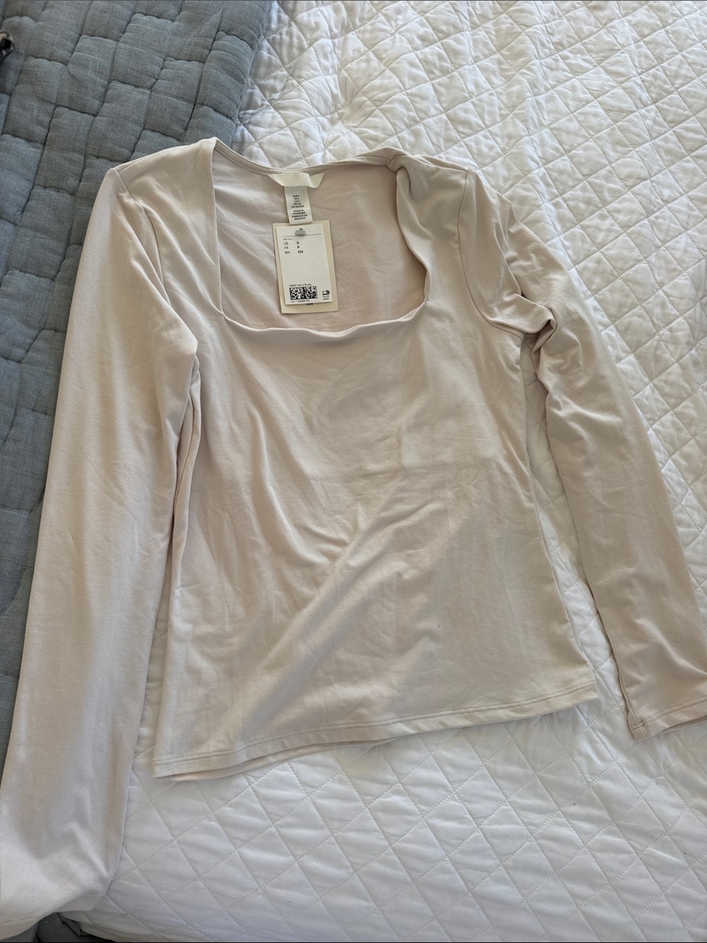 H&M Women's Long-Sleeve Square Neck Top in Light Beige